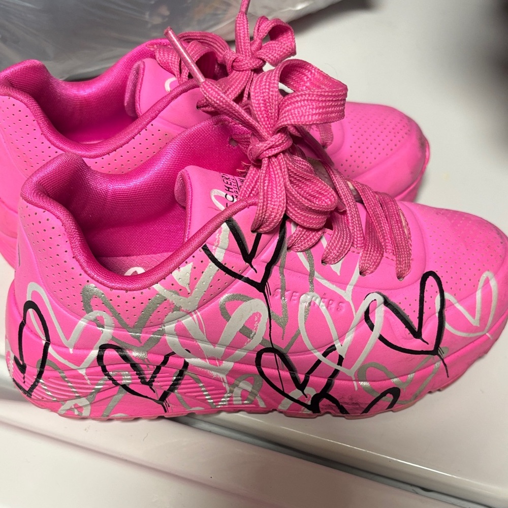 Skechers Pink Heart Kids Sneakers